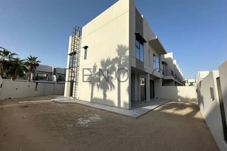 Villa de 4 chambres à à louer à Mohammed Bin Rashid City (MBR City), Dubai - Main Image
