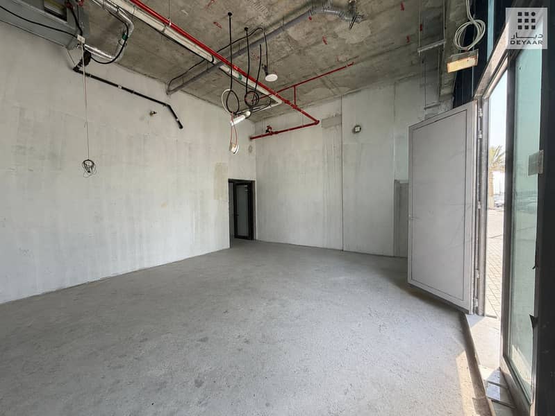 5 Talia - 5043 - FB-01 - 05 Reverse Interior View -. jpg