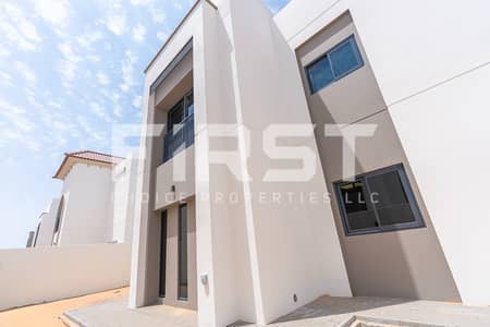 5 Bedroom Villa for Sale in Al Shamkha, Abu Dhabi - WhatsApp Image 2026-05-04 at 7.58. 40 PM (1). jpg