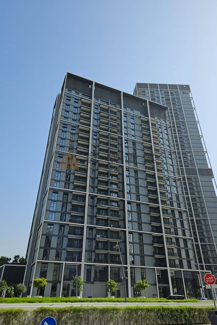 10 creek-edge-tower-2_DsjwK_xl. jpg