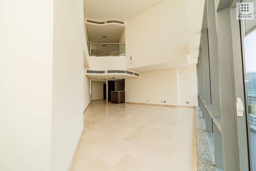 5 03-Sky Gardens-BIN 4840-1510-Living Area. jpg