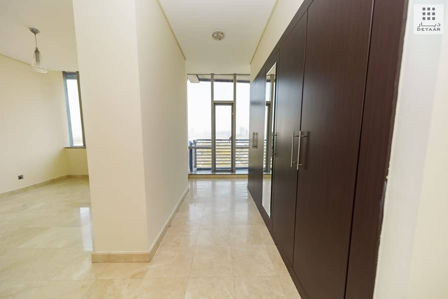 7 10-Sky Gardens-BIN 4840-1510-Built-in Wardrobes. jpg