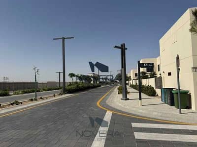 Townhouse de 3 chambres à à vendre à Al Rahmaniya, Sharjah - jKKOI5KWGNqFyXOXDHCK96vlEaxd21cYgEFNiwWJ. jpeg