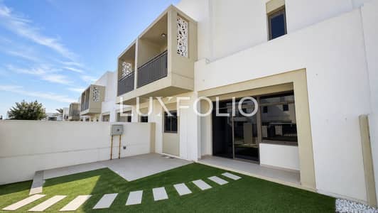 3 habitaciones Townhouse para en Venta en Town Square, Dubai - Casa adosada en Town Square,Noor Townhouses, 3 dormitorios, 2900000 AED - 16212901 3 habitaciones Townhouse para en Venta en Town Square, Dubai - Casa adosada en Town Square,Noor Townhouses, 3 dormitorios, 2900000 AED - 16212901