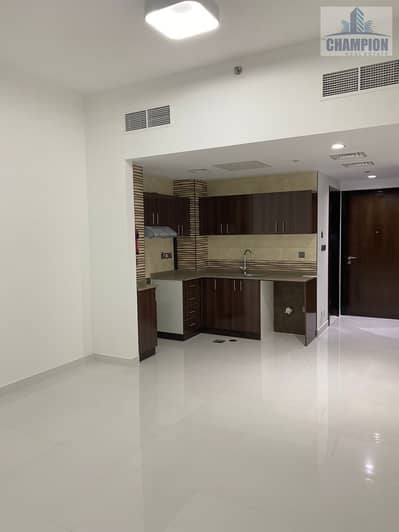 Estudio para en Alquiler en Dubai Silicon Oasis (DSO), Dubai - WhatsApp Image 2026-08-18 at 12.32. 45 PM. jpeg Estudio para en Alquiler en Dubai Silicon Oasis (DSO), Dubai - WhatsApp Image 2026-08-18 at 12.32. 45 PM. jpeg