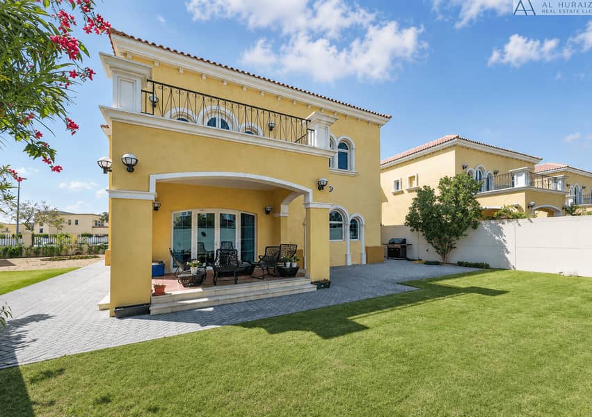 VACANT | HUGE LAYOUT | CLOSE TO PARK VACANT | HUGE LAYOUT | CLOSE TO PARK