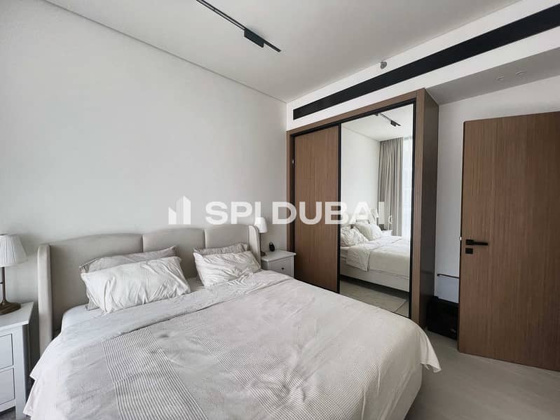 8 08_master_bedroom. jpg