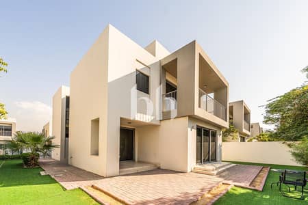 Villa de 3 chambres à à vendre à Dubai Hills Estate, Dubai - images image img Villa de 3 chambres à à vendre à Dubai Hills Estate, Dubai - images image img