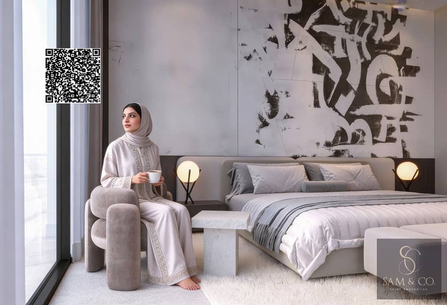 10 BEDROOM _ LADY. jpg