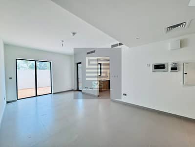 3 Camere Townhouse in vendita a Yas Island, Abu Dhabi - WhatsApp Image 2024-04-30 at 16.27. 51 (2). jpeg 3 Camere Townhouse in vendita a Yas Island, Abu Dhabi - WhatsApp Image 2024-04-30 at 16.27. 51 (2). jpeg