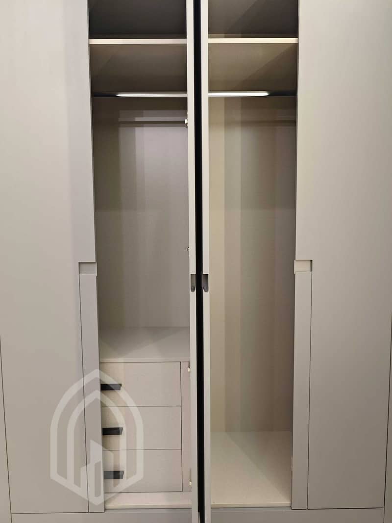 7 1000198352. jpg