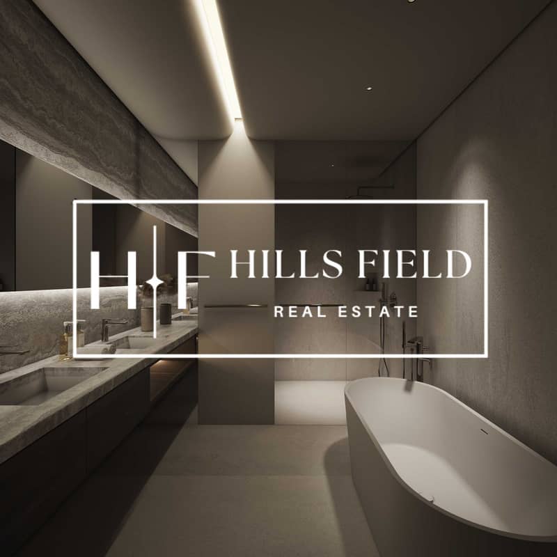 10 2B Master bathroom. jpg