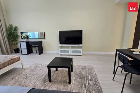 استوديو  للايجار في ديسكفري جاردنز، دبي - شقة في بناية 256،طراز أمريكا الوسطى،ديسكفري جاردنز 75000 درهم - 16215315