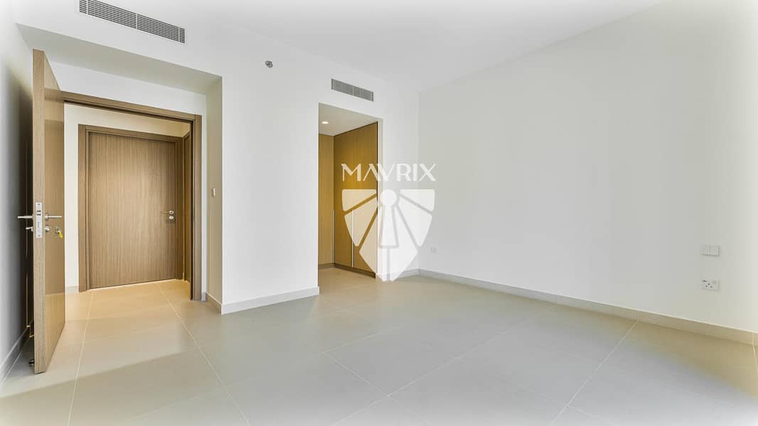 9 Image 9