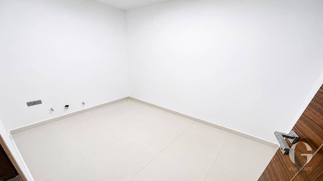 13 Image 13