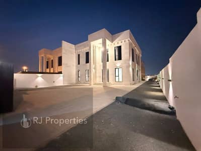 5 Slaapkamers Villa te Huur in Al Tai, Sharjah - 8c14ee2d-47cf-4180-a6c2-c64f09603fa9. jpg 5 Slaapkamers Villa te Huur in Al Tai, Sharjah - 8c14ee2d-47cf-4180-a6c2-c64f09603fa9. jpg