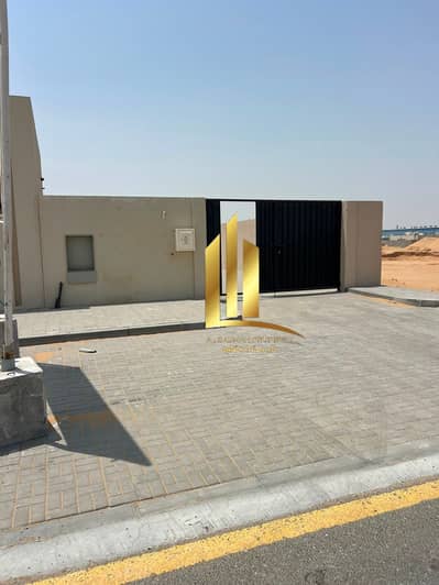 Mixed Use Land zum zur Miete in Al Sajaa, Sharjah - 123f1560-4850-41b7-8711-df1c084bdecd. jpg