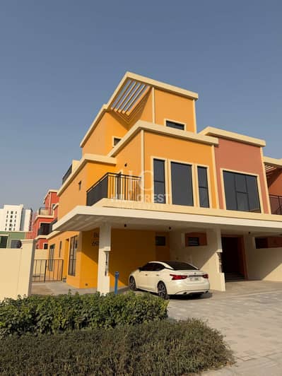 5 habitaciones Villa para en Alquiler en DAMAC Lagoons, Dubai - IMG_0073. JPG