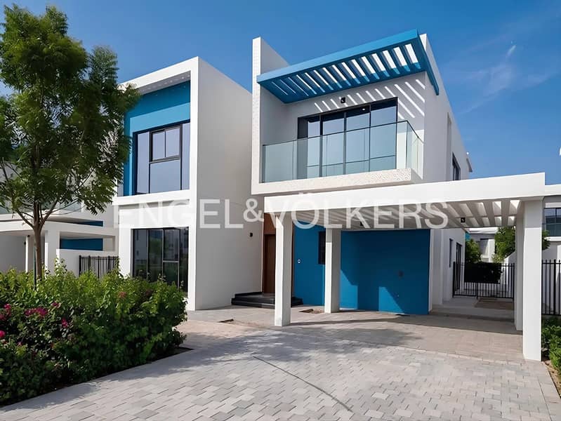 Park & Pool View | Single Row | Ready to move In Park & Pool View | Single Row | Ready to move In