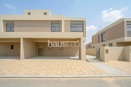 4 Slaapkamers Townhouse te Koop in Dubai South, Dubai - Rijwoning in Dubai South,Residential District,South Bay,South Bay 5, 4 slaapkamers, 5000000 AED - 16216320 4 Slaapkamers Townhouse te Koop in Dubai South, Dubai - Rijwoning in Dubai South,Residential District,South Bay,South Bay 5, 4 slaapkamers, 5000000 AED - 16216320