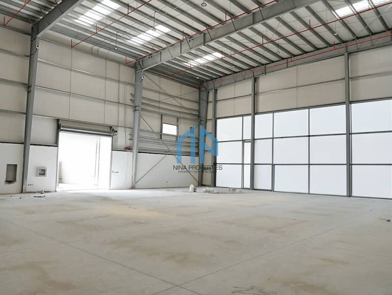 Independent Showroom & Warehouse Compound for Rent Independent Showroom & Warehouse Compound for Rent