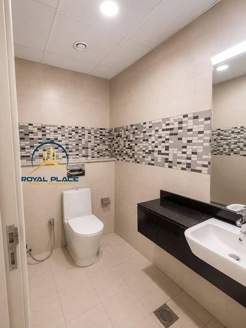 16 ab7c7492-395f-4faa-9220-c197ec09aeb6. jpg
