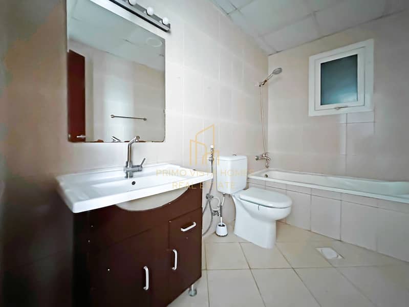 10 image00008-Edit. jpg