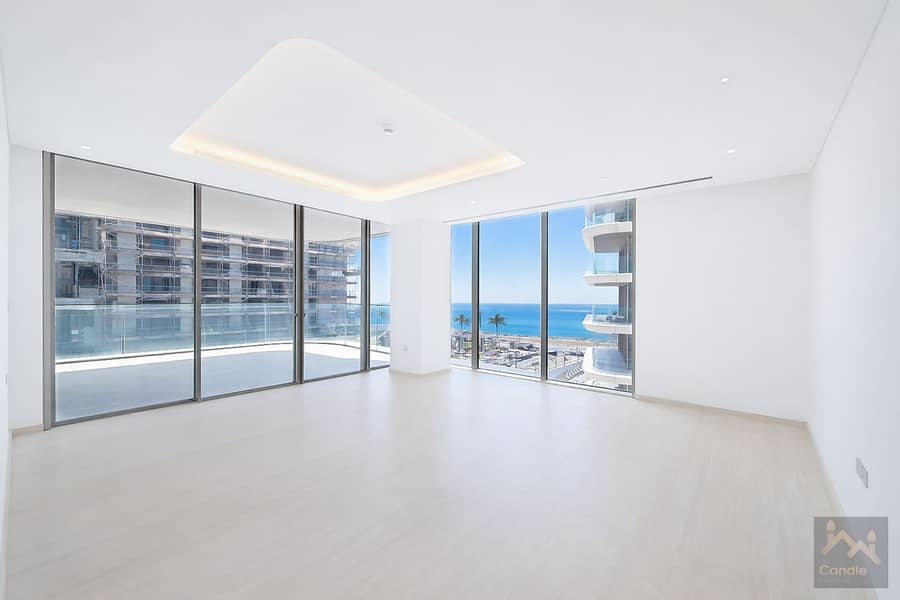 22 master bedroom. jpg