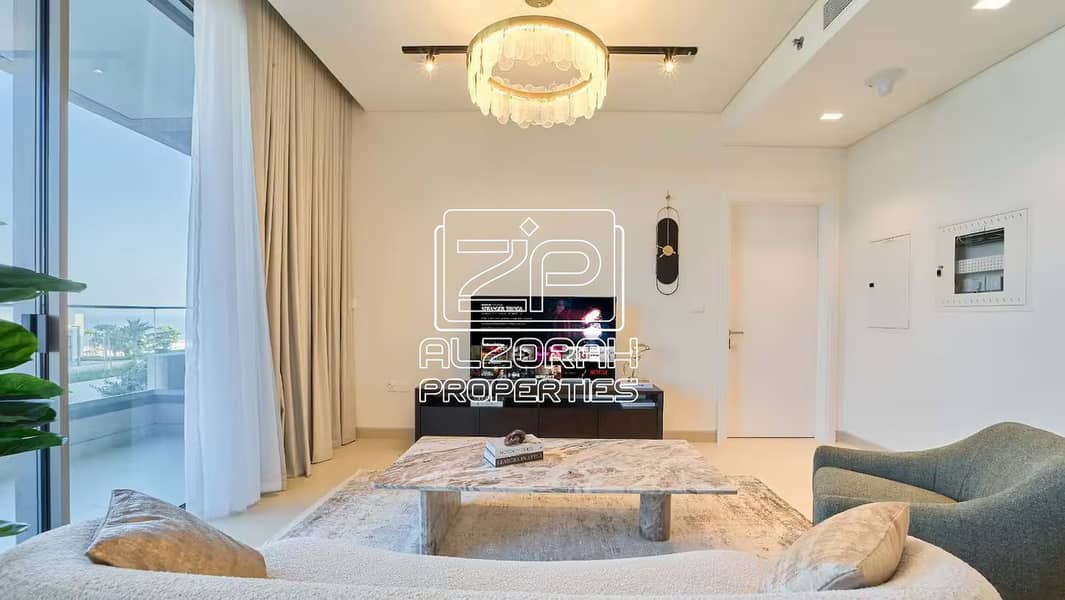 9 Living Room (3). jpg