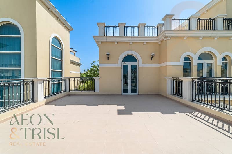 Landscaped l Standard Villa l Spacious Layout Landscaped l Standard Villa l Spacious Layout