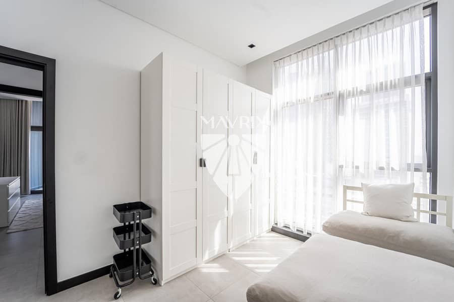 6 Image 6