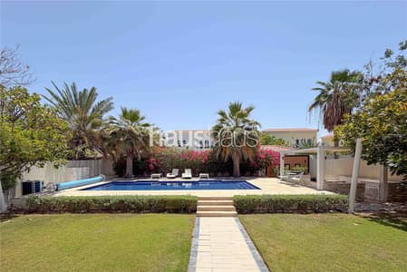 4 Bedroom Villa for Rent in Jumeirah Park, Dubai - Upgraded | Private Pool | Large Plot