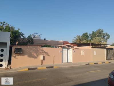 Villa de 4 chambres à à louer à Al Jazzat, Sharjah - WhatsApp Image 2026-08-14 at 4.51. 35 PM. jpeg Villa de 4 chambres à à louer à Al Jazzat, Sharjah - WhatsApp Image 2026-08-14 at 4.51. 35 PM. jpeg