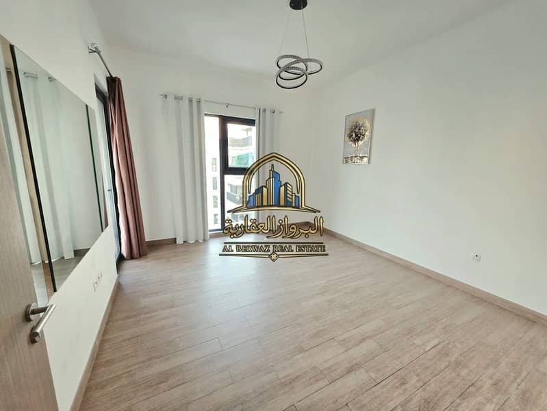 2 51438. jpg