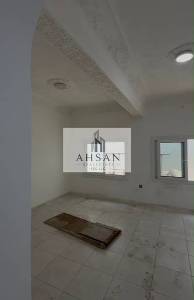 Villa de 4 chambres à à louer à Al Ghafia, Sharjah - 3310d6c0-2784-4308-b3f0-8a370aded88b. jpg Villa de 4 chambres à à louer à Al Ghafia, Sharjah - 3310d6c0-2784-4308-b3f0-8a370aded88b. jpg