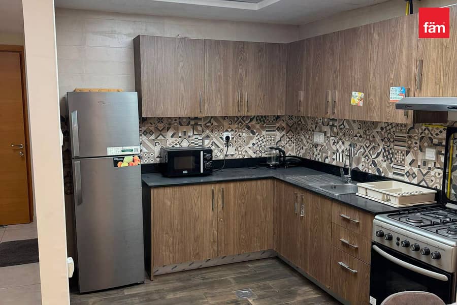 Wohnung in Jumeirah Village Triangle (JVT),JVT District 4,Golden Wood Views 1, 1 schlafzimmer, 79999 AED - 16219942 Wohnung in Jumeirah Village Triangle (JVT),JVT District 4,Golden Wood Views 1, 1 schlafzimmer, 79999 AED - 16219942