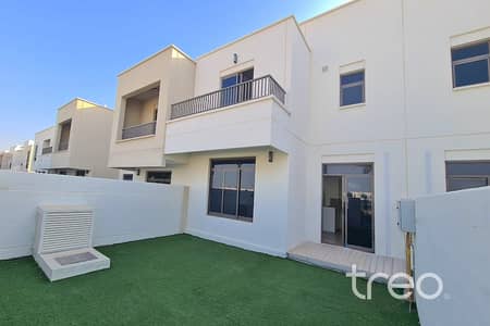 3 Slaapkamers Villa te Huur in Town Square, Dubai - 01. jpg