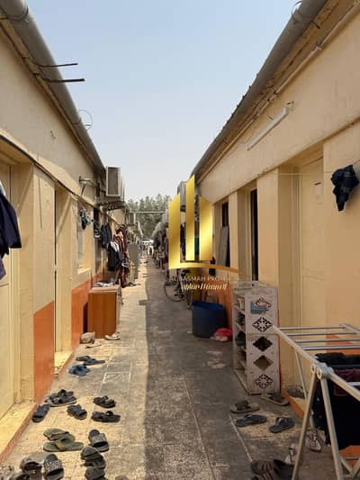 Labour Camp zum zum Verkauf in Al Sajaa Industrial, Sharjah - WhatsApp Image 2026-08-18 at 12.07. 35 PM (1). jpeg