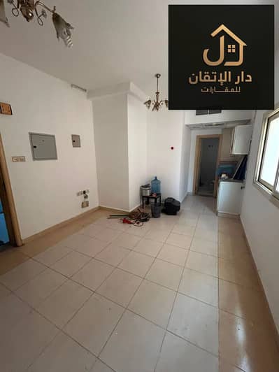 Estudio para en Alquiler en Al Qulayaah, Sharjah - WhatsApp Image 2026-08-18 at 10.21. 41 PM. jpeg