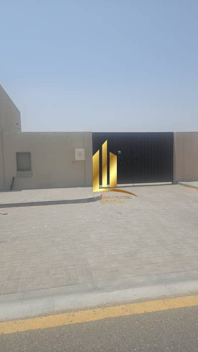 Mixed Use Land para en Alquiler en Al Sajaa Industrial, Sharjah - WhatsApp Image 2026-08-18 at 12.02. 36. jpeg Mixed Use Land para en Alquiler en Al Sajaa Industrial, Sharjah - WhatsApp Image 2026-08-18 at 12.02. 36. jpeg