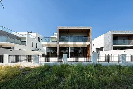 5 habitaciones Villa para en Venta en DAMAC Hills, Dubai - Villa en DAMAC Hills，Veneto, 5 dormitorios, 12200000 AED - 16220831