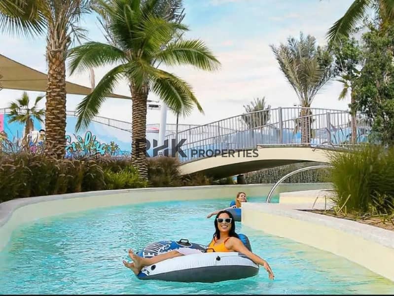 7 Waterpark at DAMAC community Dubai with wave surf pool, lazy river and kids splash zone