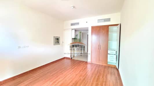 Monolocale in affitto a International City, Dubai - studio 3. jpg