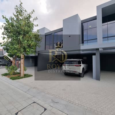 3 habitaciones Townhouse para en Venta en Tilal City, Sharjah - WhatsApp Image 2026-08-03 at 13.03. 50 (3). jpeg 3 habitaciones Townhouse para en Venta en Tilal City, Sharjah - WhatsApp Image 2026-08-03 at 13.03. 50 (3). jpeg