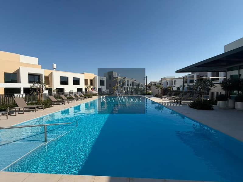 19 POOL2. jpeg