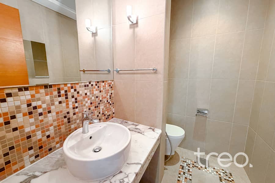 17 Watermarked-29. jpg