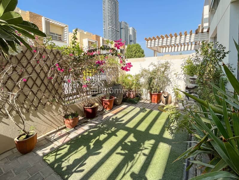 4BR Maid Villa |Near Al Khail Exit |Prime Location 4BR Maid Villa |Near Al Khail Exit |Prime Location