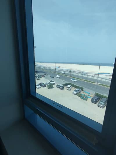 استوديو  للايجار في كورنيش عجمان، عجمان - WhatsApp Image 2026-08-18 at 2.03. 56 AM. jpeg