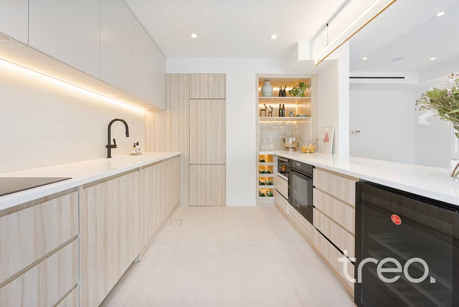 8 Watermarked-14. jpg