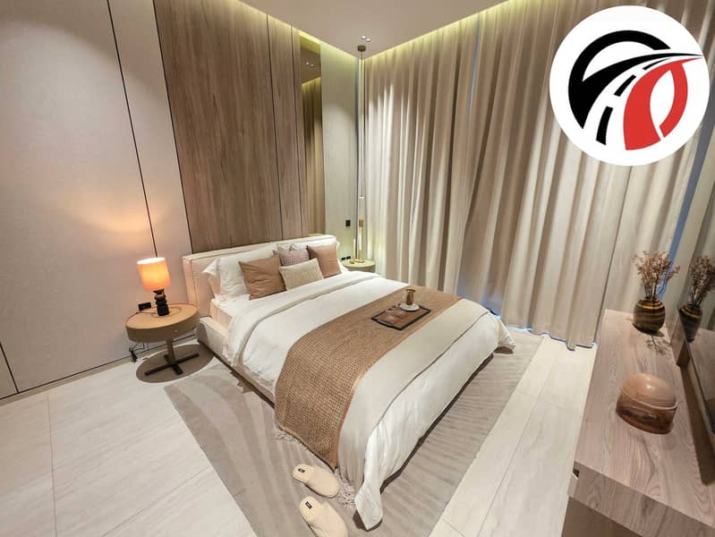 12 1000294297. jpg